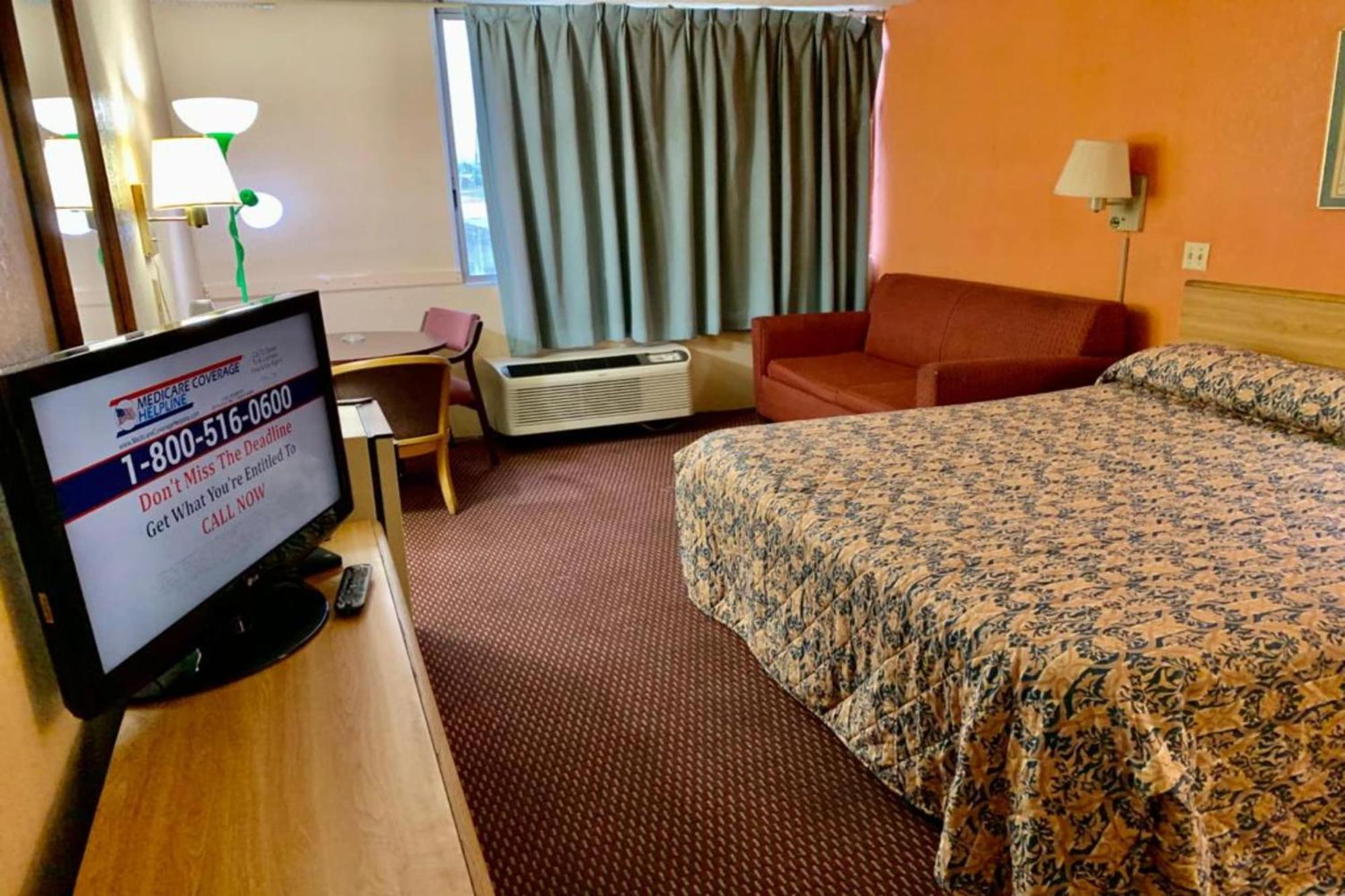 Red Carpet Inn & Suites Lima -Listing Partner Eksteriør bilde