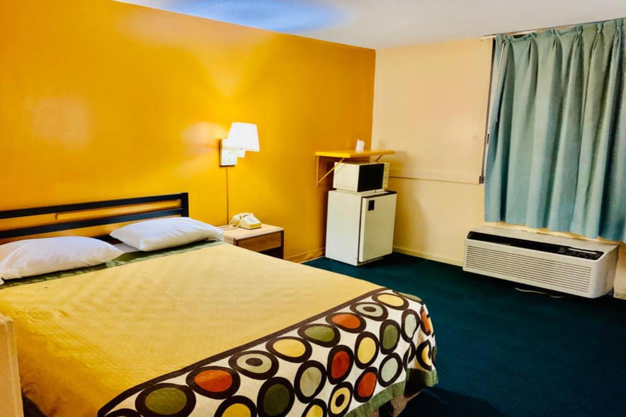 Red Carpet Inn & Suites Lima -Listing Partner Eksteriør bilde