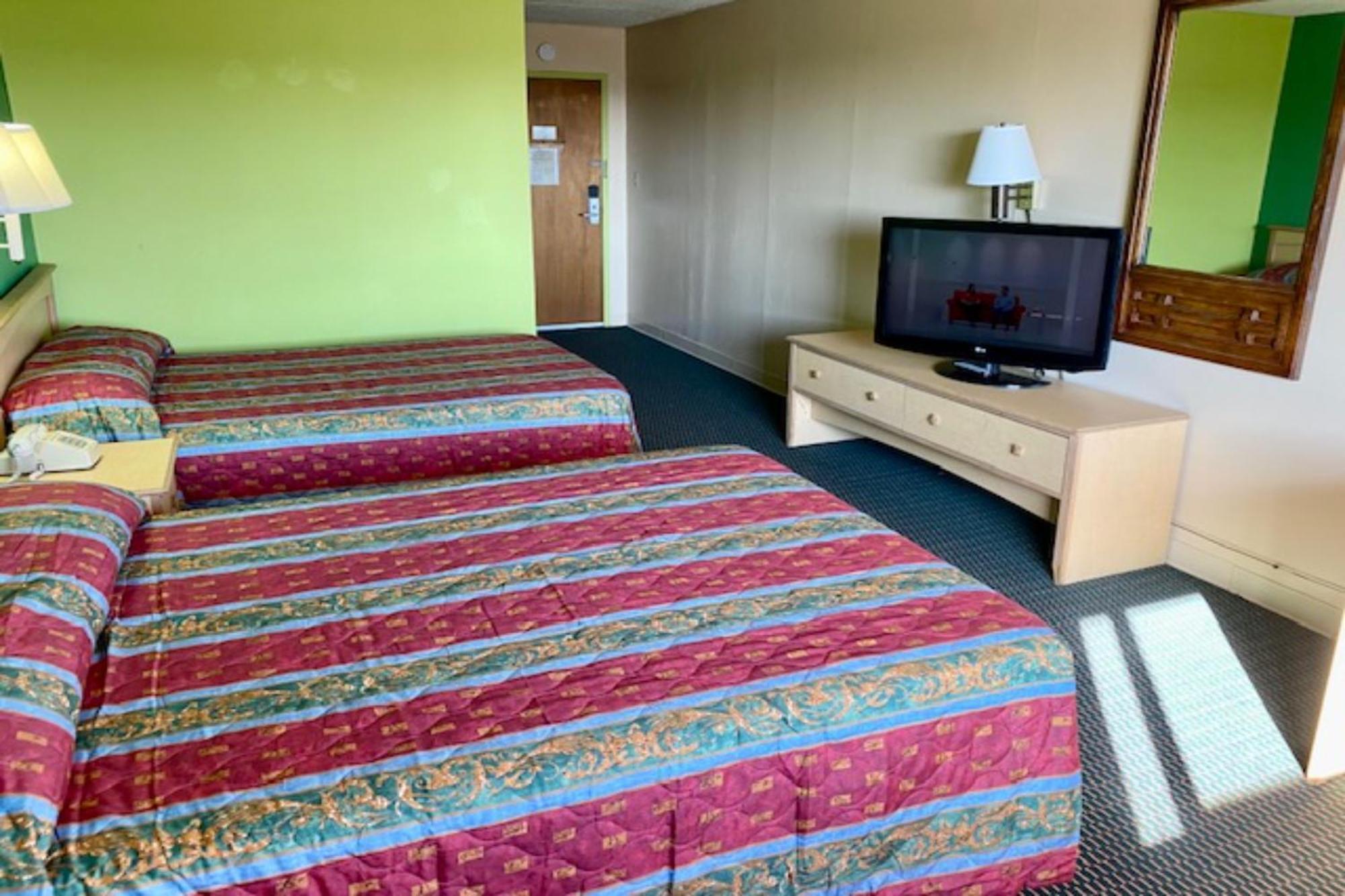 Red Carpet Inn & Suites Lima -Listing Partner Eksteriør bilde